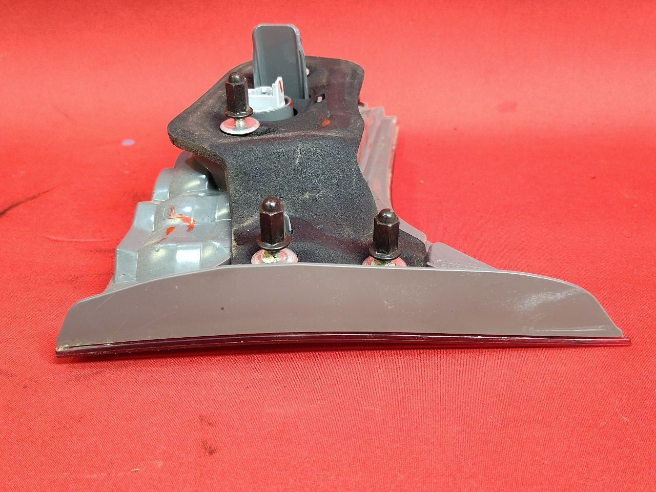 2006-2011 Honda Civic SEDAN Trunk Lid Mounted RIGHT PASSENGER Tail Light Lamp