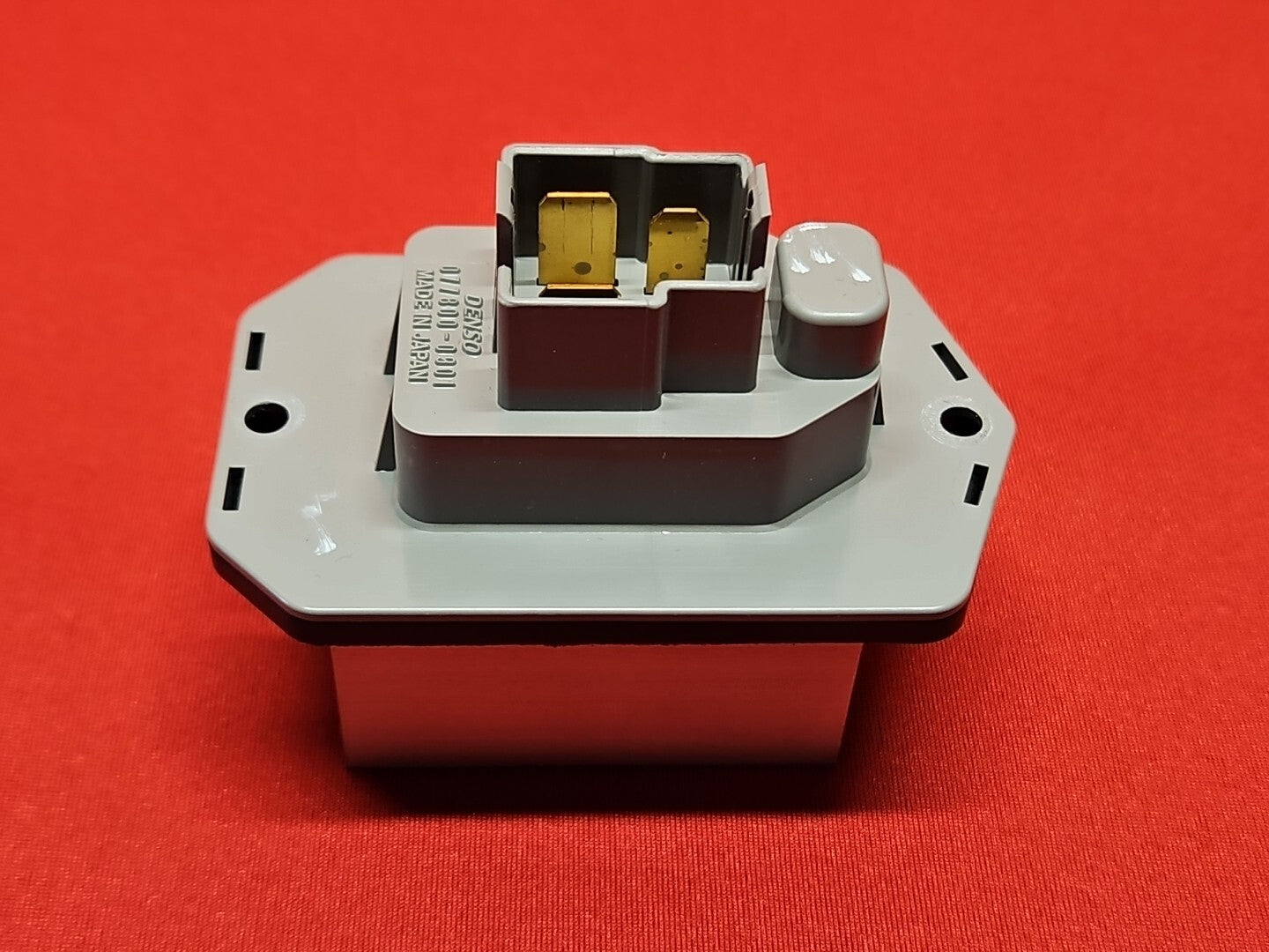2005 - 2016 Land Rover Range Rover HVAC Blower Motor Resistor LR031677