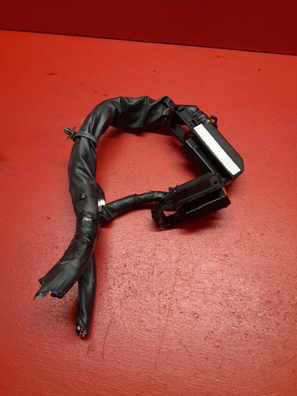 2006 Hyundai Elantra ECM ECU Engine Control Module PIGTAILS 39130-23172