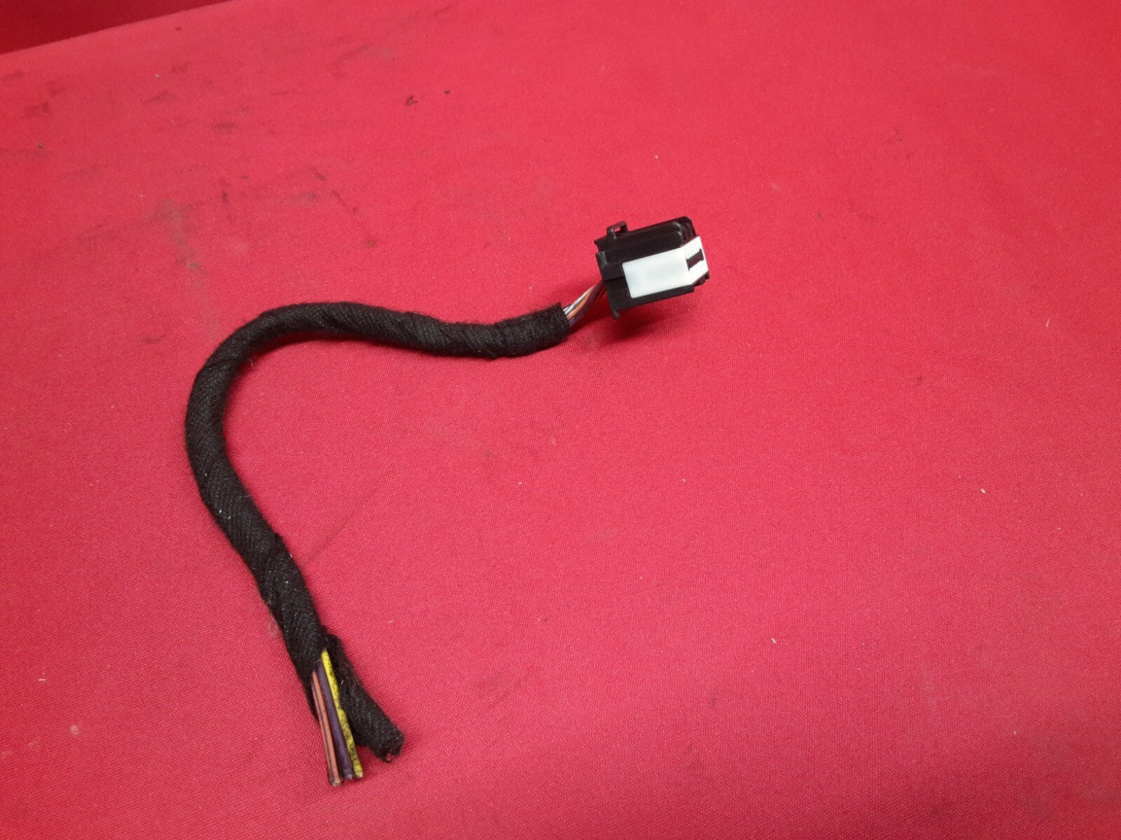 2007 2008 GMC Chevy Cadillac Pedal Adjust Switch Control Unit 15916342 - PIGTAIL