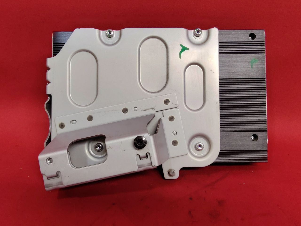2013-2024 Dodge Ram 1500 / 13-18 Ram 2500 3500 Radio Stereo Mopar Amplifier
