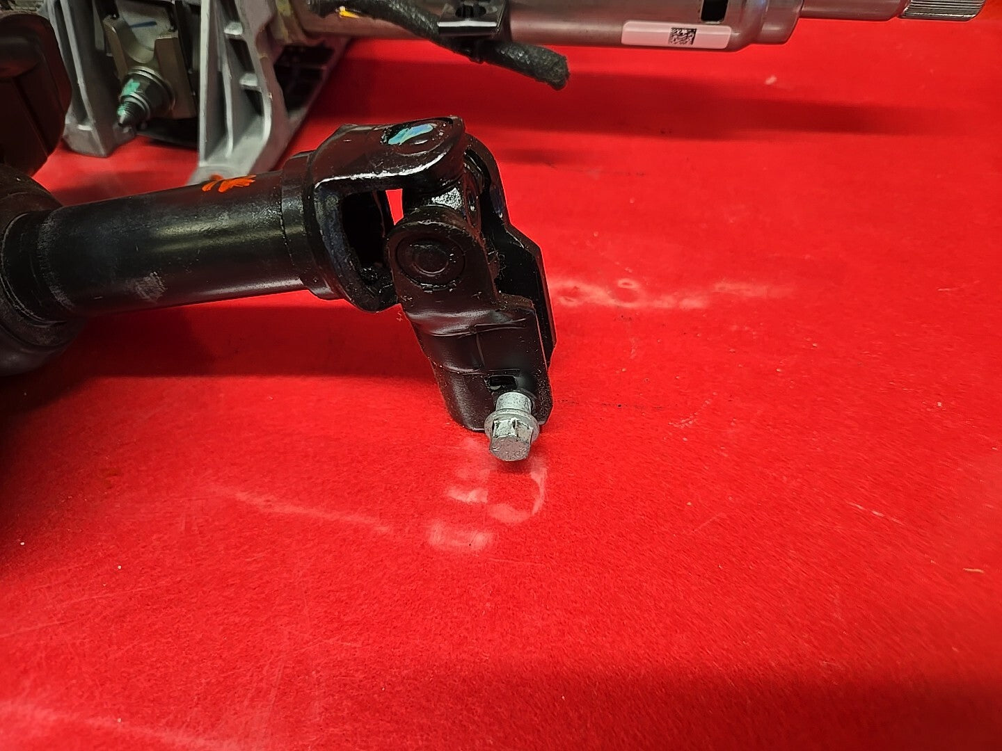 18 Buick Regal Sportback TourX 17-19 Acadia LaCrosse Manual Tilt Steering Column