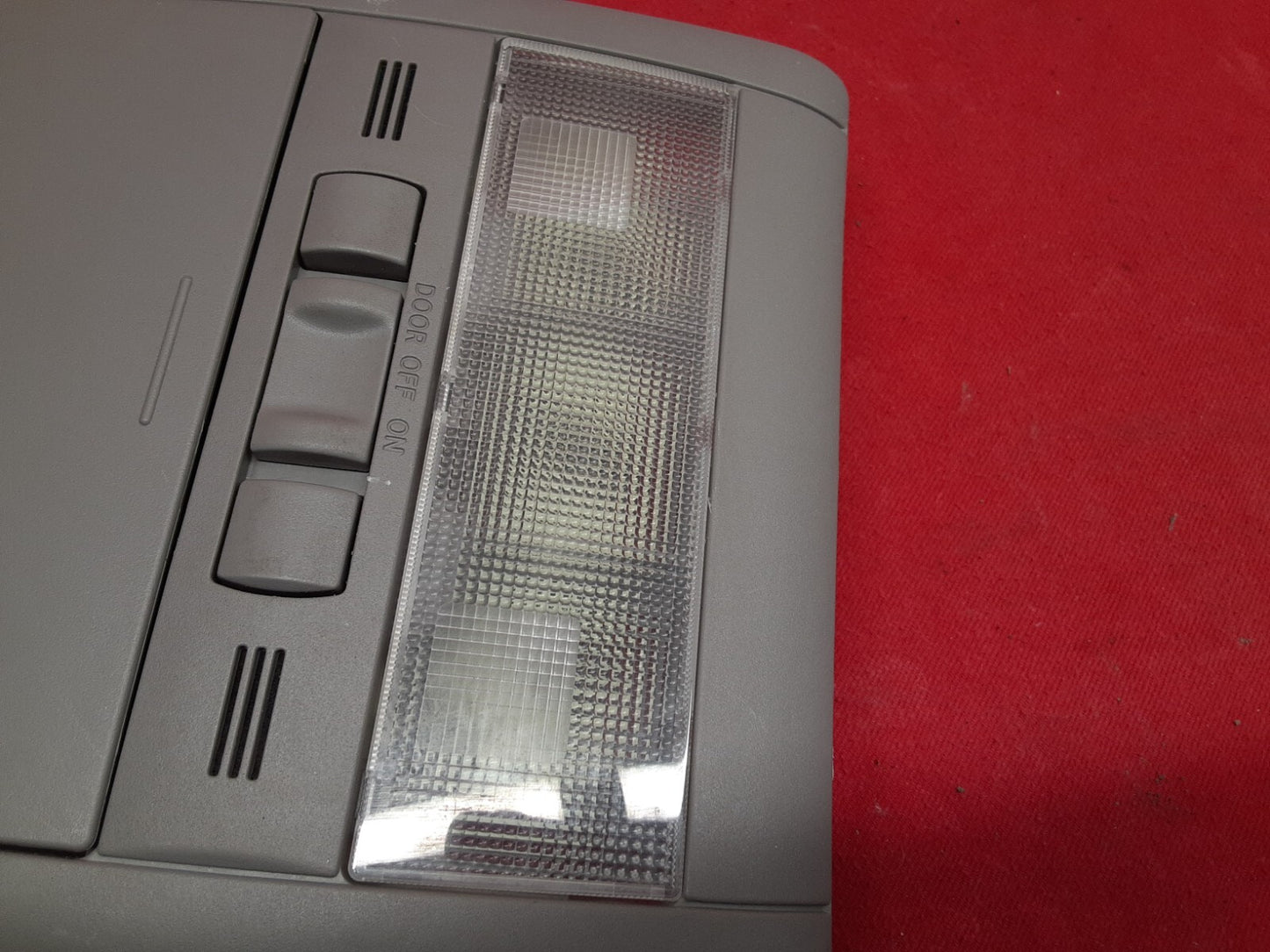 2004 - 2009 Toyota Prius Dome Map Light Overhead Sunglass Console Cubby Greige