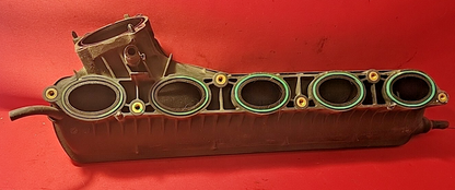 2006 2007 2008 Volvo S40 2.5L Intake Manifold Assembly 30757722