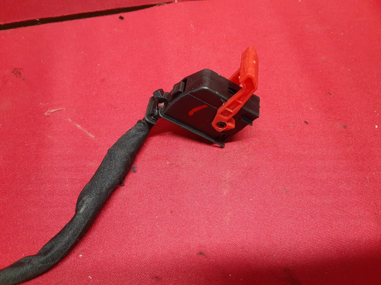 2014 Dodge Dart L4 Speedometer Instrument Cluster MPH 68242388AB - PIGTAIL WIRE