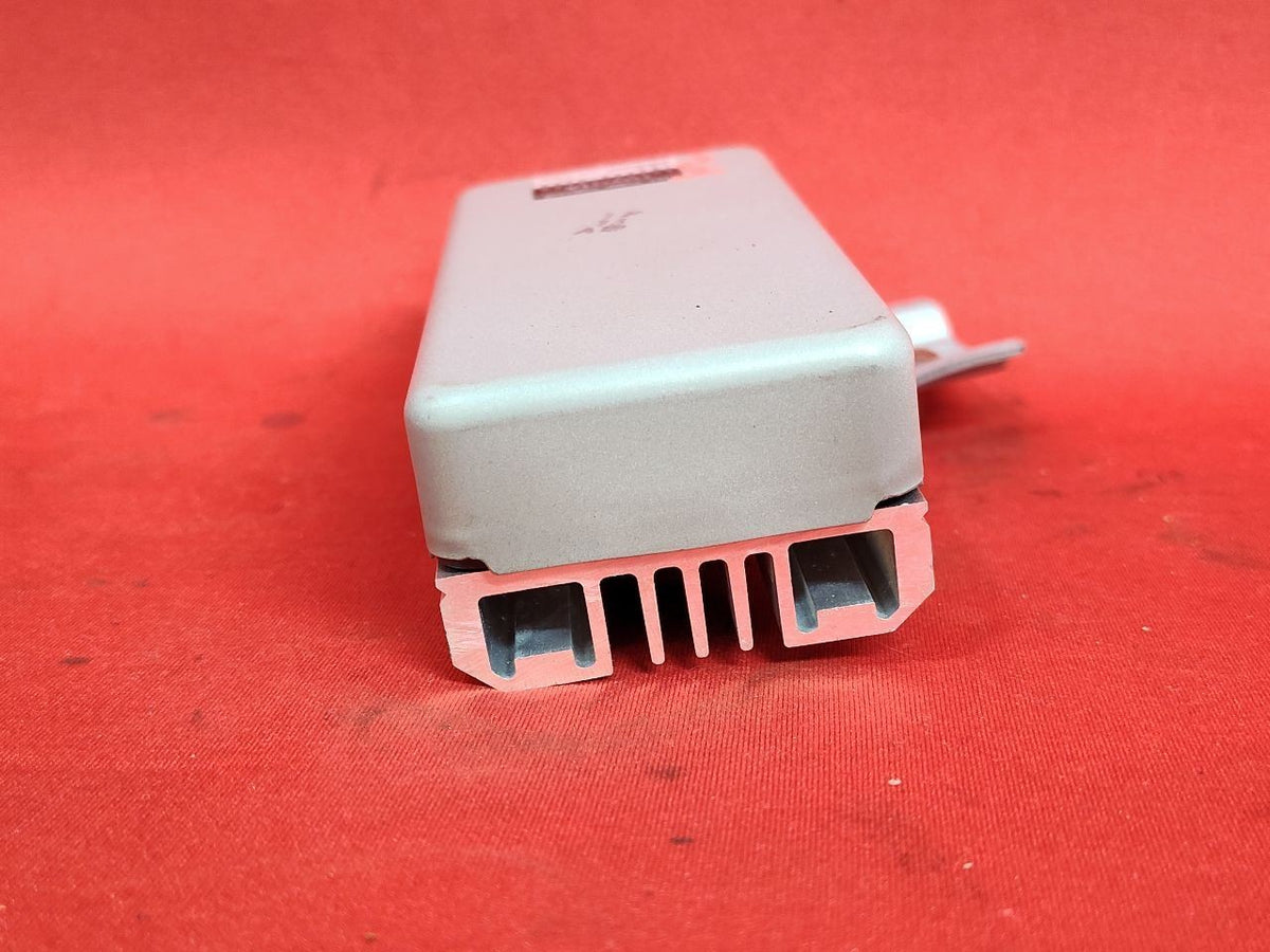 1998-2005 Lexus GS300 / 01-05 GS430 Fuel Pump Control Module 89570-30180