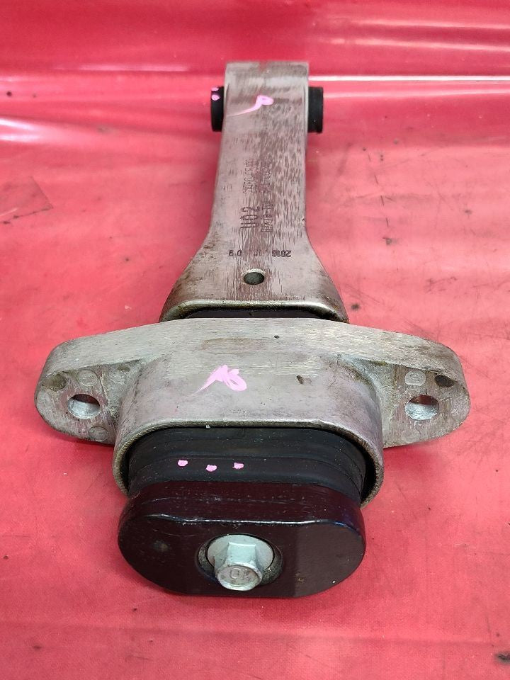 2016-2020 Kia Sorento Front Lower Engine Mount Torque Arm Roll Rod 21950-C5100