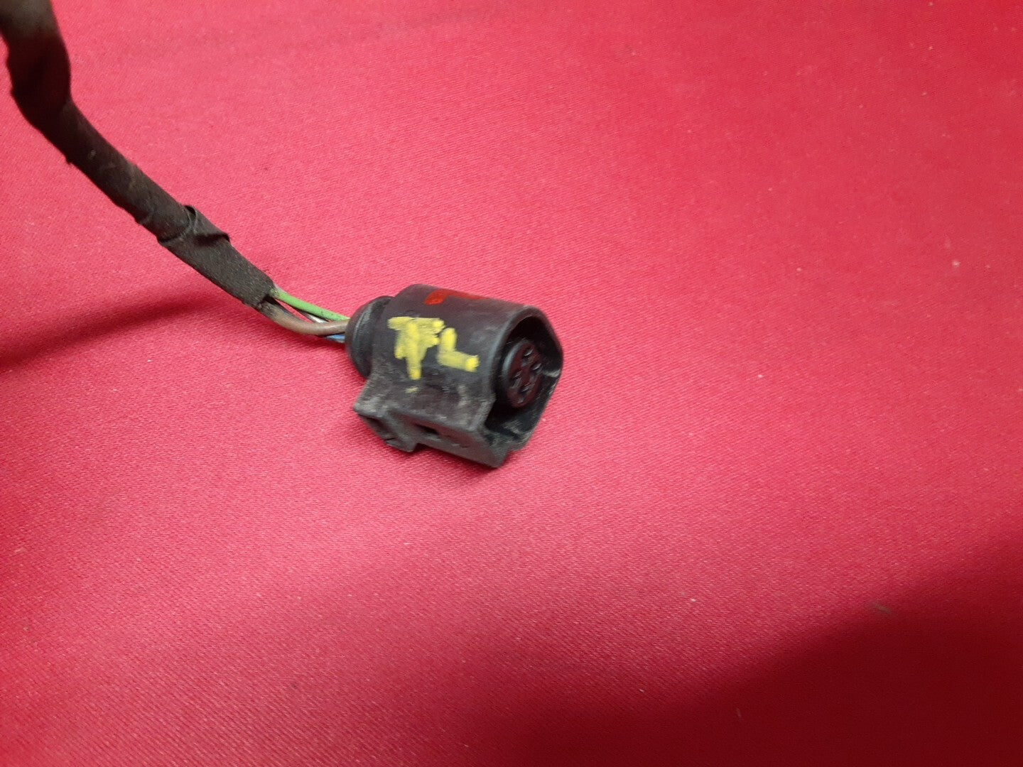 2009 - 2012 Audi A4 10-12 S4 LEFT DRIVER OUTER Tail Light Lamp HALOGEN PIGTAIL