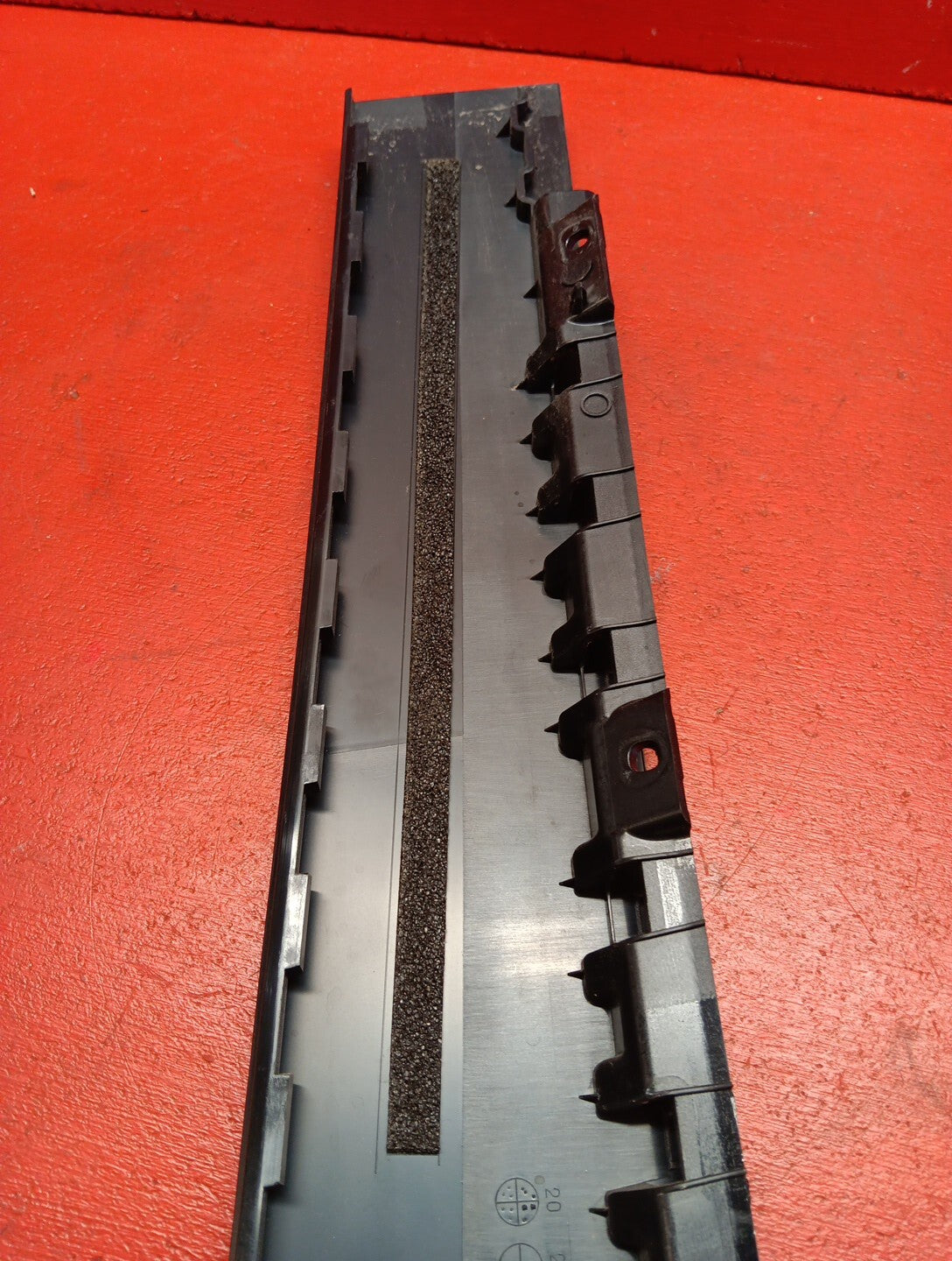 2022-2023 Mitsubishi Outlander Front Right Door Applique 7407A510