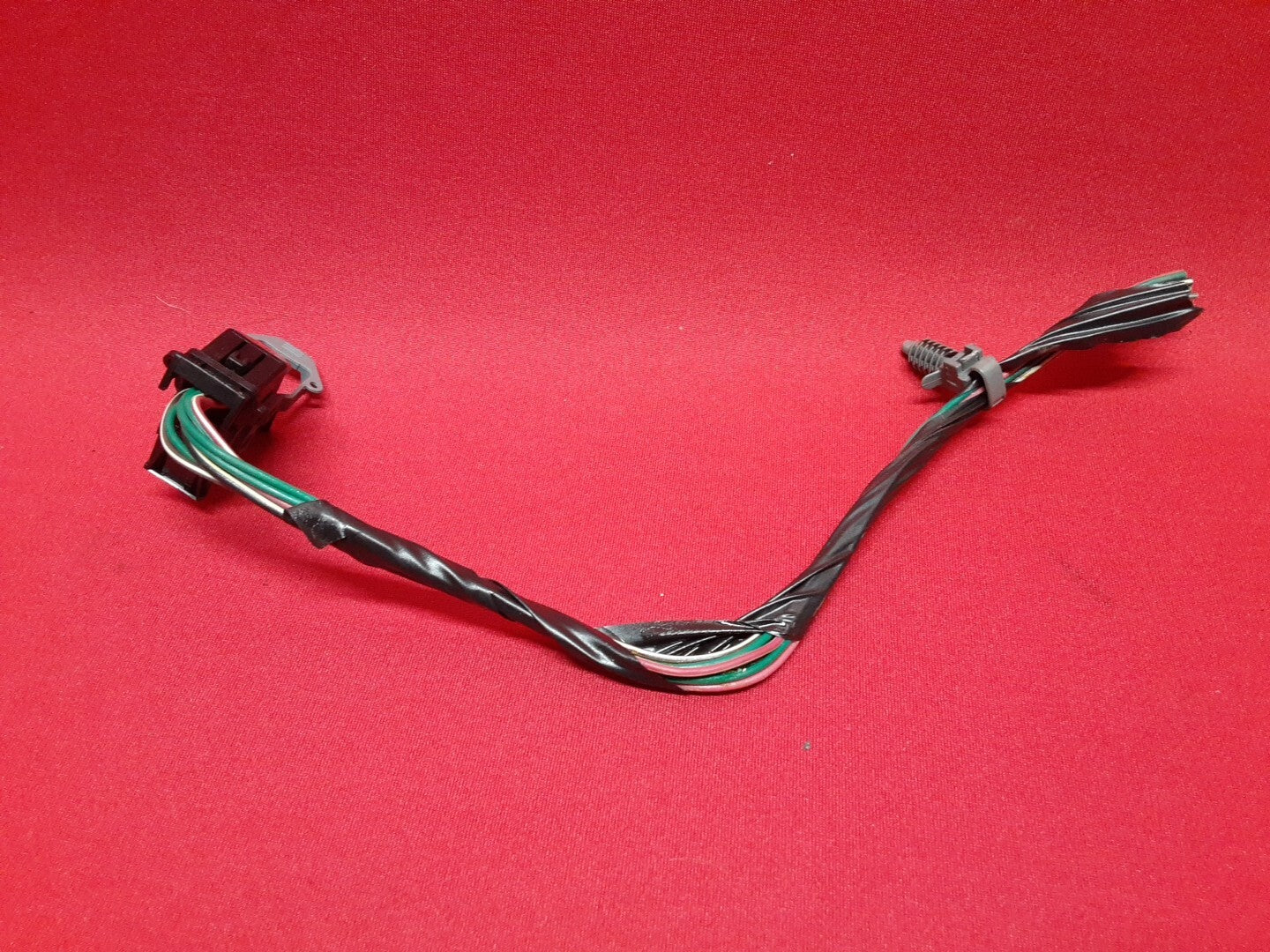 2007 2008 Saturn Aura Instrument Cluster Speedometer Assembly Pigtail 20791622