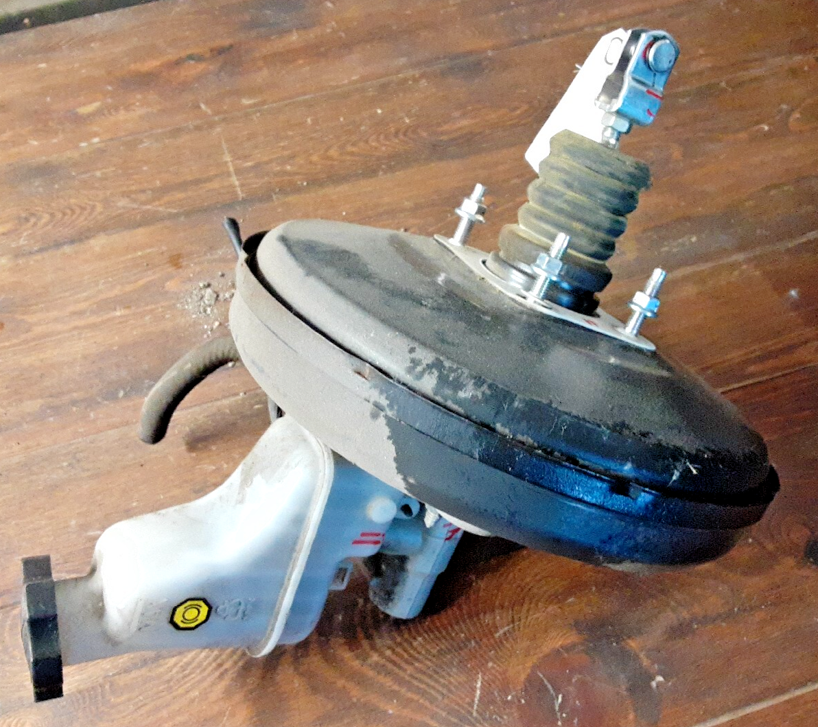 2011 Kia Sorento Power Brake Booster w/ Master Cylinder 	59110-1U000