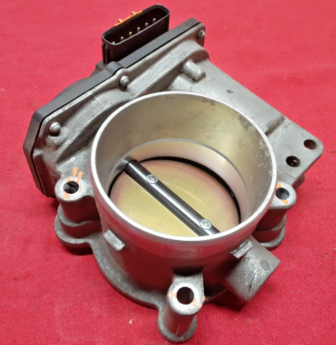 2005 2006 2007 2008 2009 2010 Volvo S40 V50 Throttle Body w/ Actuator 2.4L L5