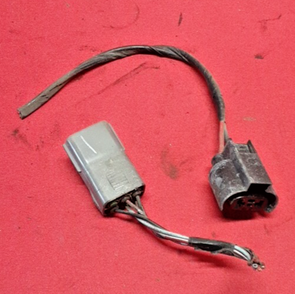 2007 2008 2009 Mazda CX-7 Right Passenger Headlight Halogen PIGTAIL EG21-51-0K0J