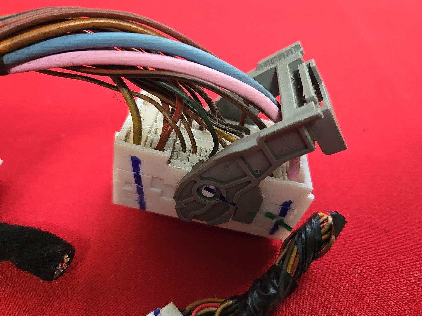 2015-2017 Hyundai Sonata 2.4L Interior Cabin Fuse Box Junction Block - PIGTAILS