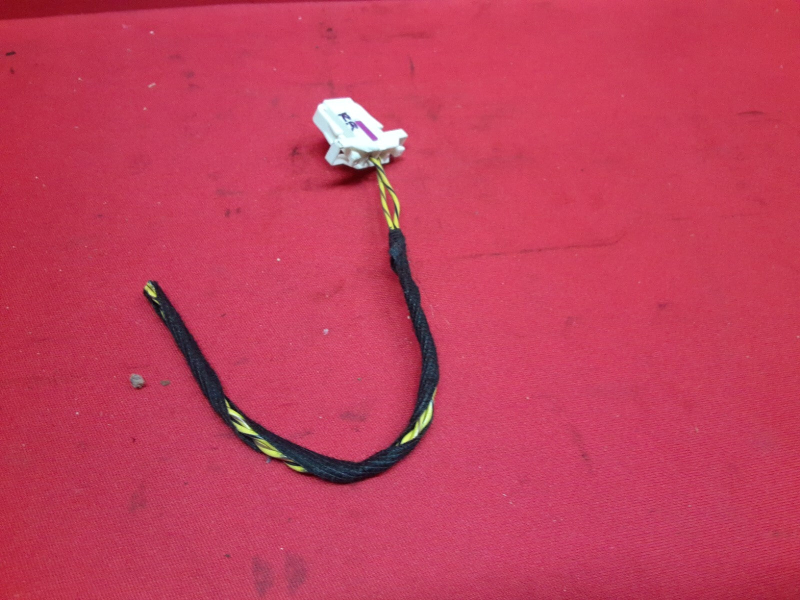 2005 Range Rover HSE REAR Left or Right Speaker Harmon Kardon XQM500180  PIGTAIL