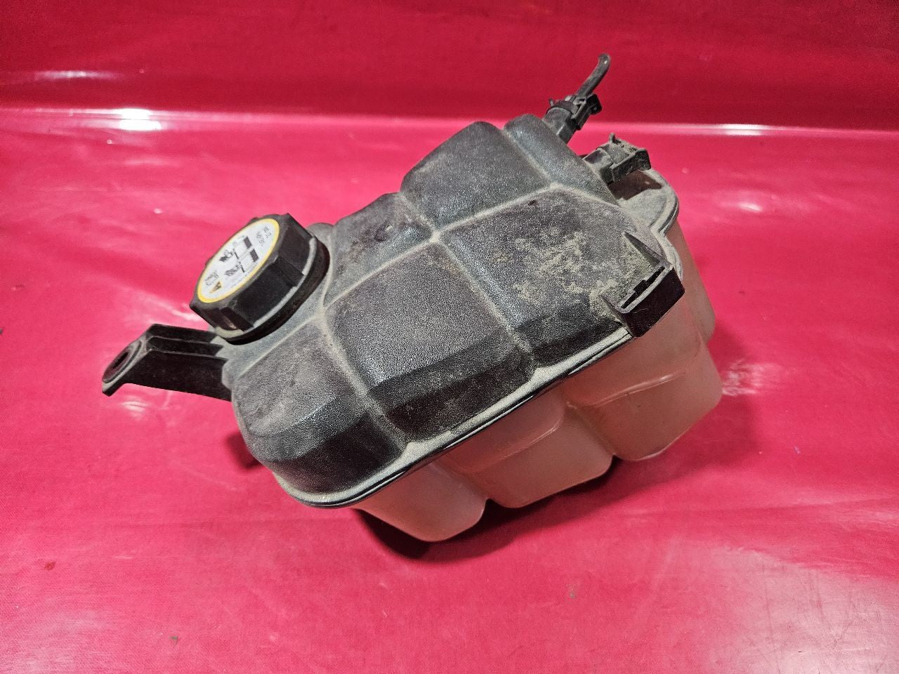 2015-2021 Land Rover Range Rover Coolant Reservoir Recovery Tank Bottle