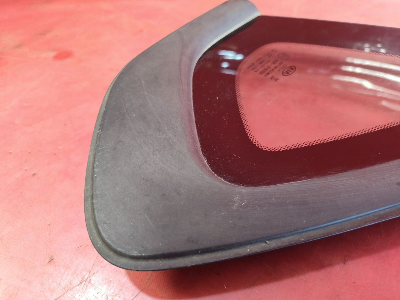 2019-2024 Kia Forte LEFT DRIVER REAR Quarter Panel Vent Glass Black Trim 68k