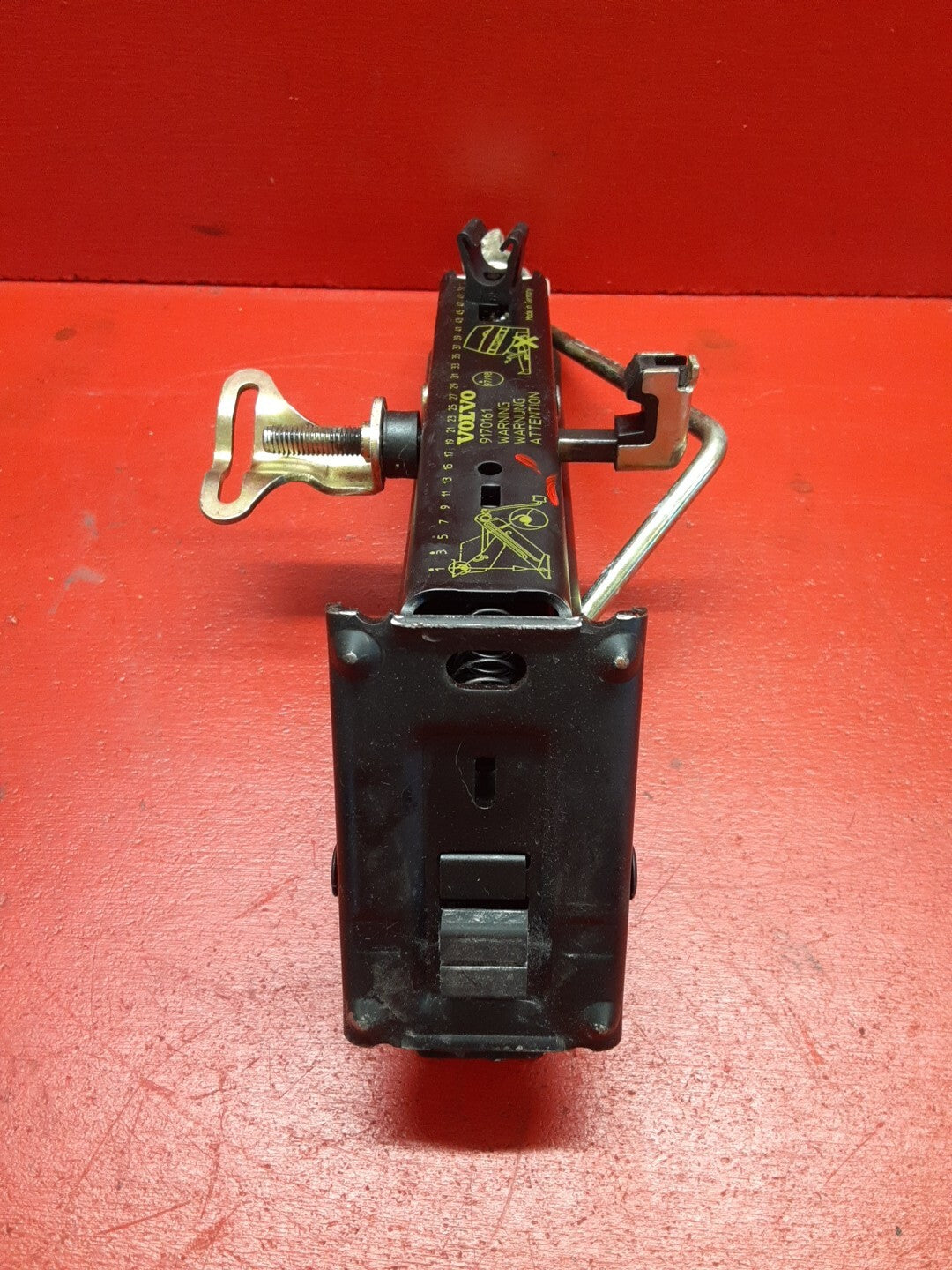 1998 1999 2000 Volvo S70 V70 Spare Tire Jack and Tools Set 9170161