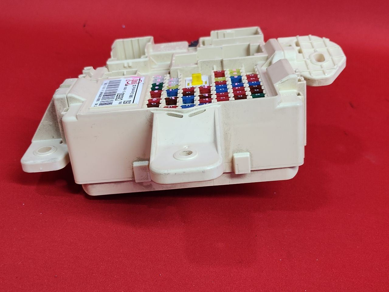 2016-2018 Kia Sorento Interior Cabin Fuse Box Junction Block 91950-C6550