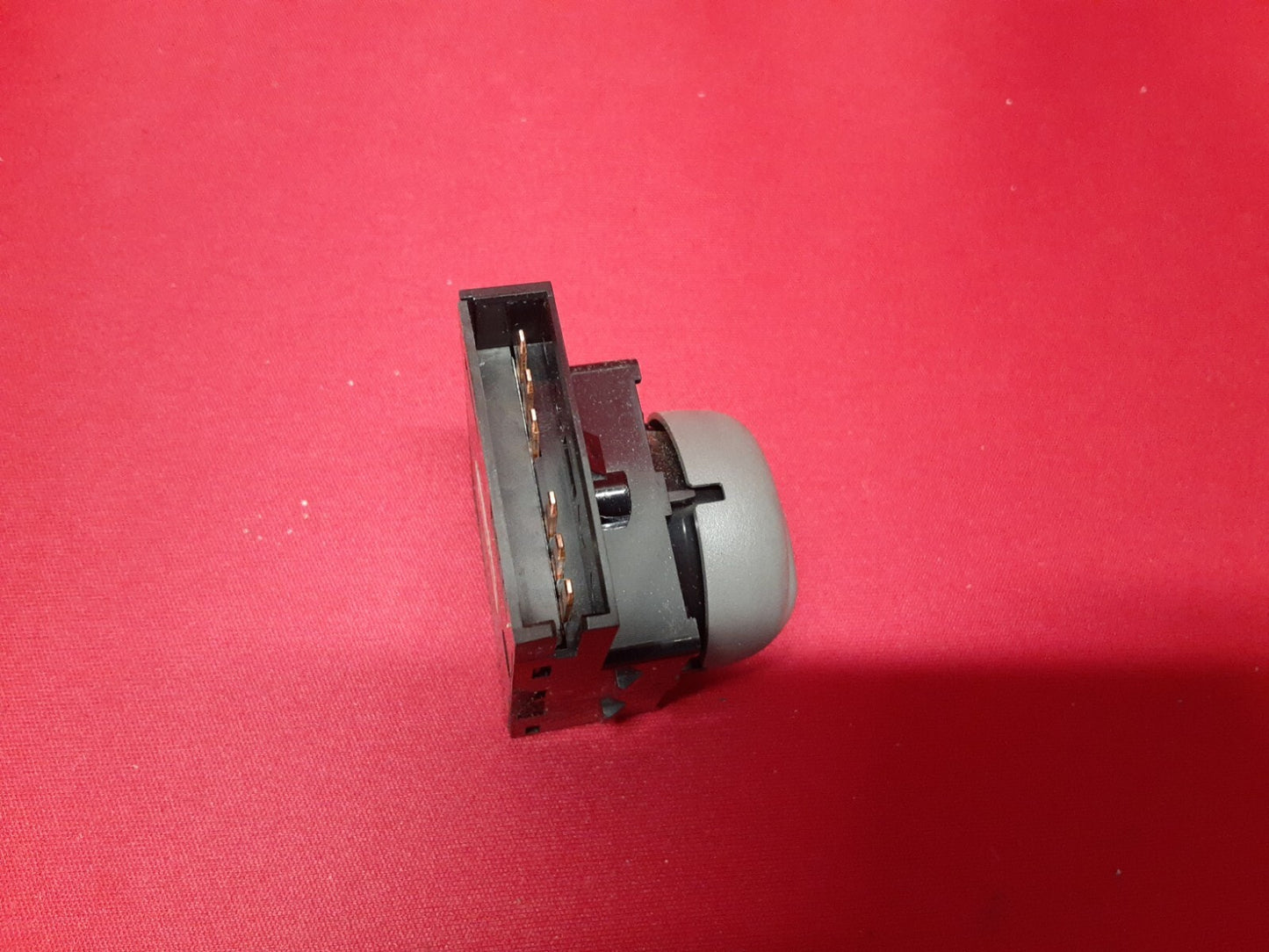 2009 2010 2011 Chevy Chevrolet Traverse LEFT Seat Adjust Lumbar Switch 25948855
