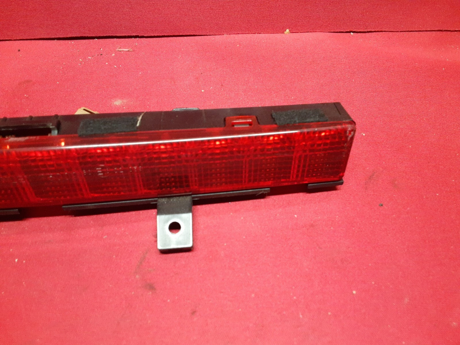 2011 - 2019 Infiniti High Mount Third 3rd Brake Light Stop Lamp 	26590-1MA0A