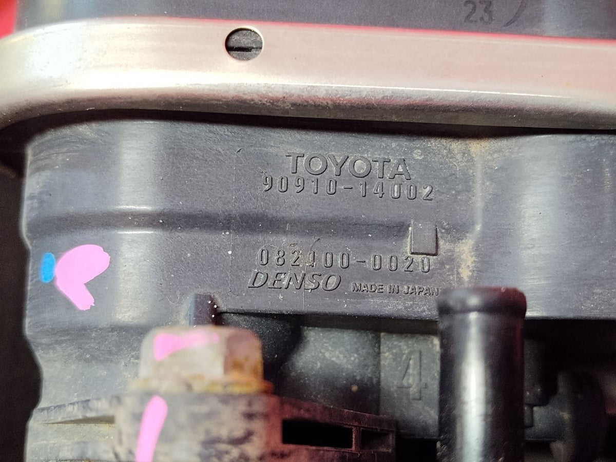 2006-2012 Toyota Rav4 Japan Evaporative Emissions Charcoal Vapor Canister + Pump