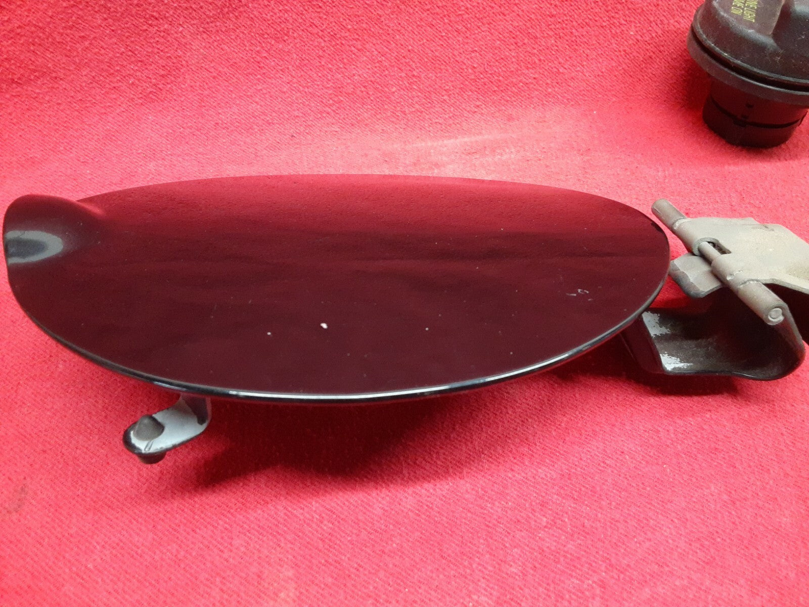 2001 2002 2003 2004 2005 2006 2007 Ford Escape Fuel Filler Door Lid Ebony Black