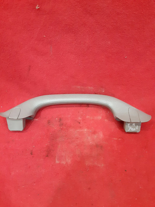 2001 - 2006 Tribute Escape Mariner Right Passenger Pillar Grab Handle Dark Grey