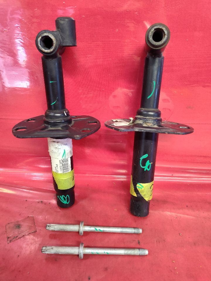 1999-2006 BMW 320 323 325 328 330 Front Bumper Shock Absorber SET w/ Bolts