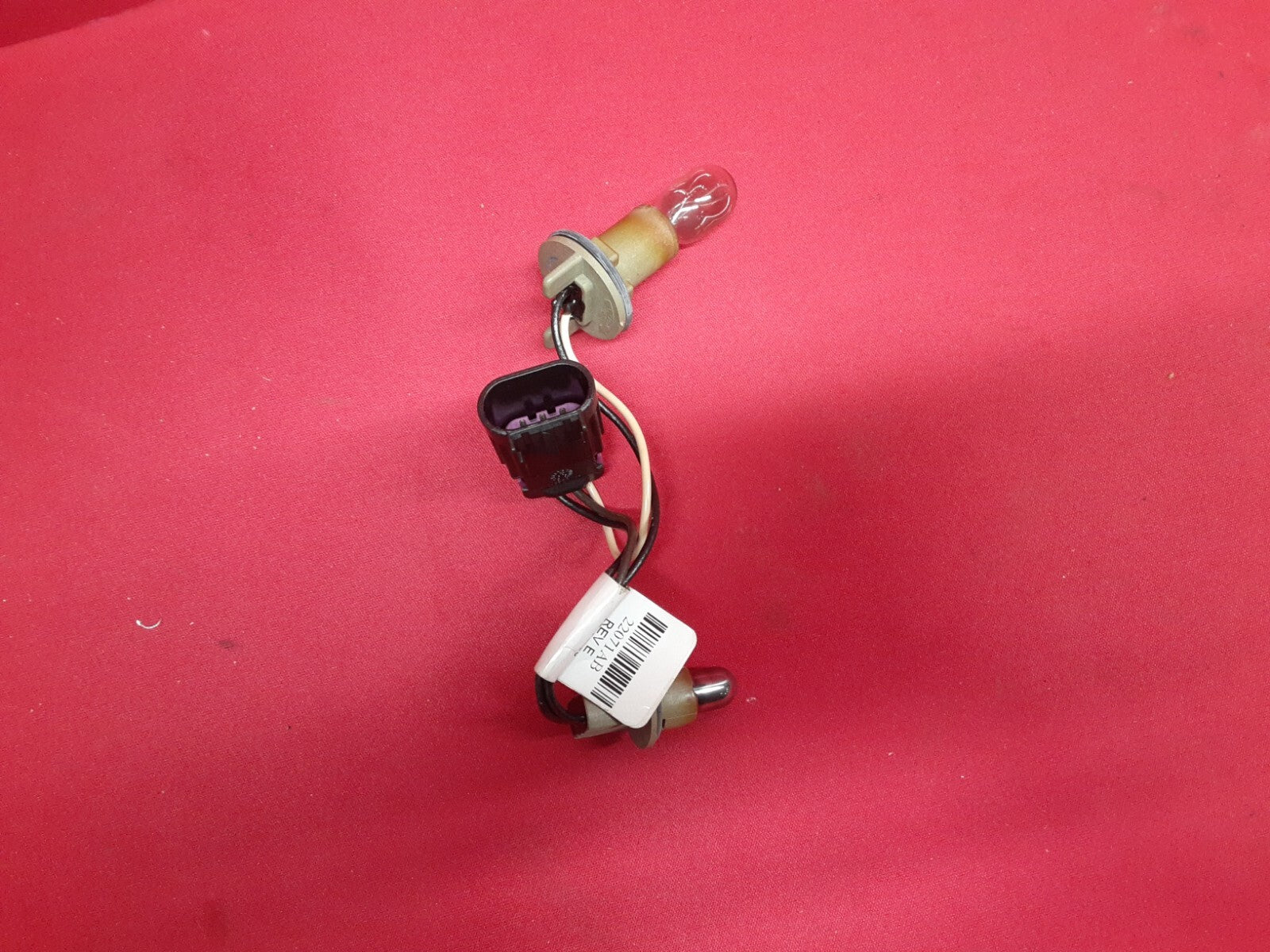 2008 - 2012 Buick Enclave RIGHT PASSENGER Inner Tailgate Tail Light BULB HARNESS