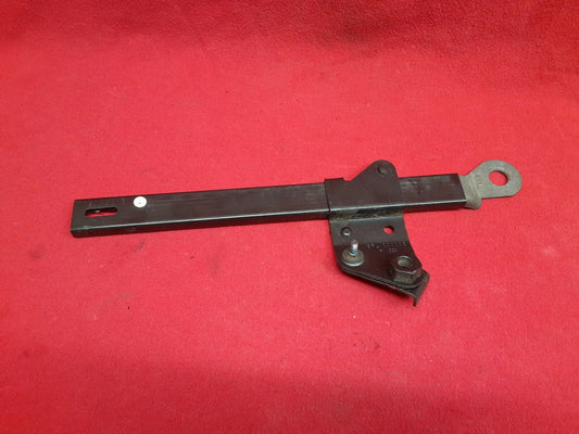 1991 1992 1993 1994 Ford Explorer RIGHT FRONT Seat Belt Buckle Slide Rail 