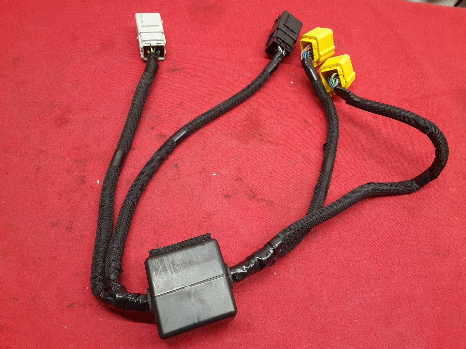 Mopar Jeep Grand Cherokee Wiring Jumper Fiber Controller 68211325AB
