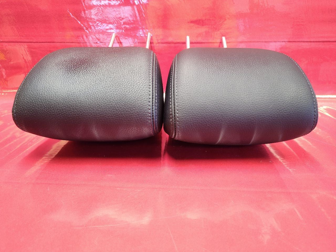 13-16 Hyundai Genesis Coupe FRONT Seat Headrest Left Right Set Black Leather
