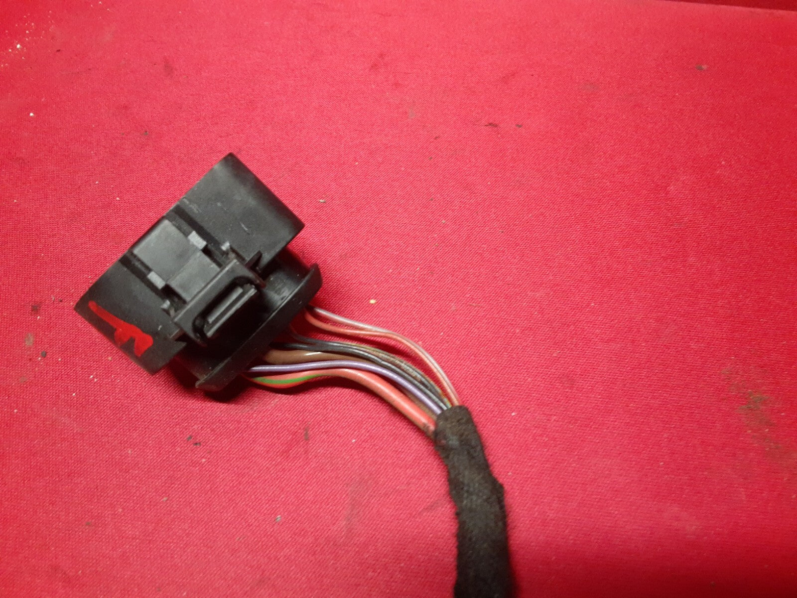 1998 - 2005 Audi FRONT LEFT DRIVER Window Motor 4B0-959-801-E  PIGTAIL