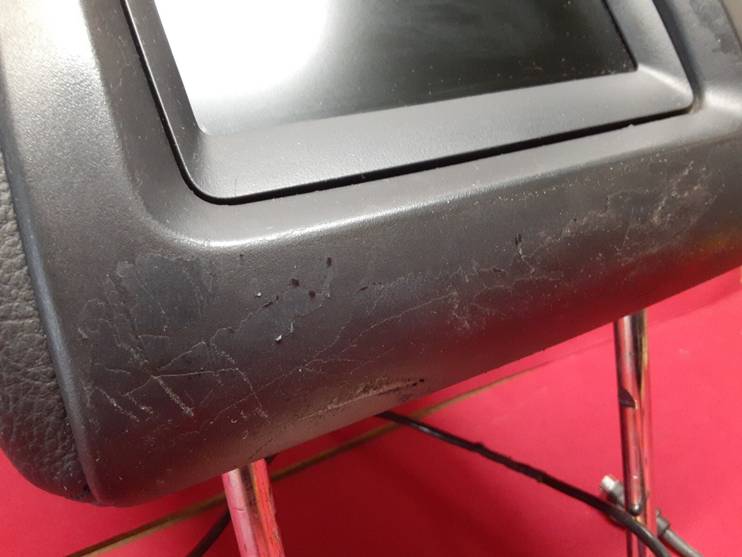 2006 2007 Land Range Rover SPORT (Qty:1) FRONT Leather Headrest w/ DVD Screen