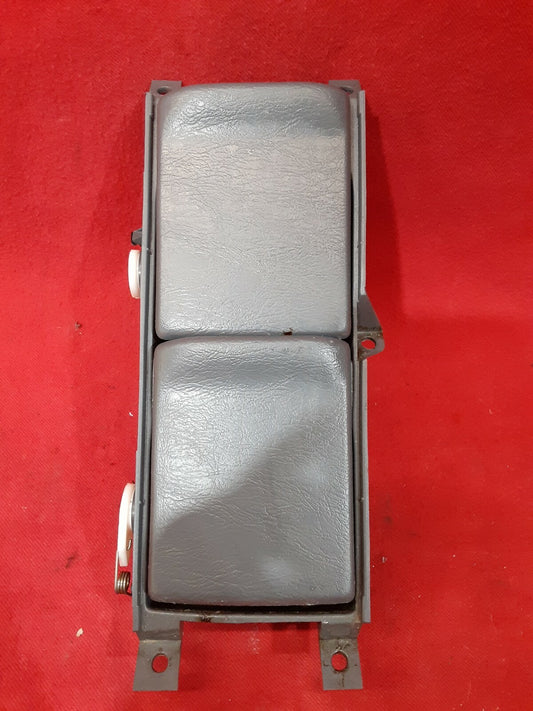 1997 - 2001 Toyota Camry & Solara Console Double Cup Holder - Gray - 55620-33050