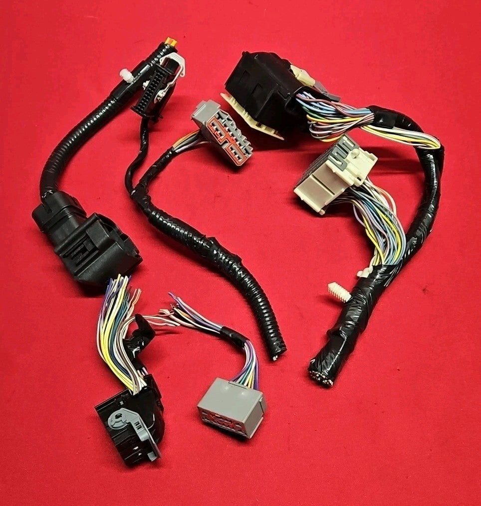 2008-2012 Mercury Mariner Ford Escape Interior Fuse Smart Junction Box *PIGTAILS