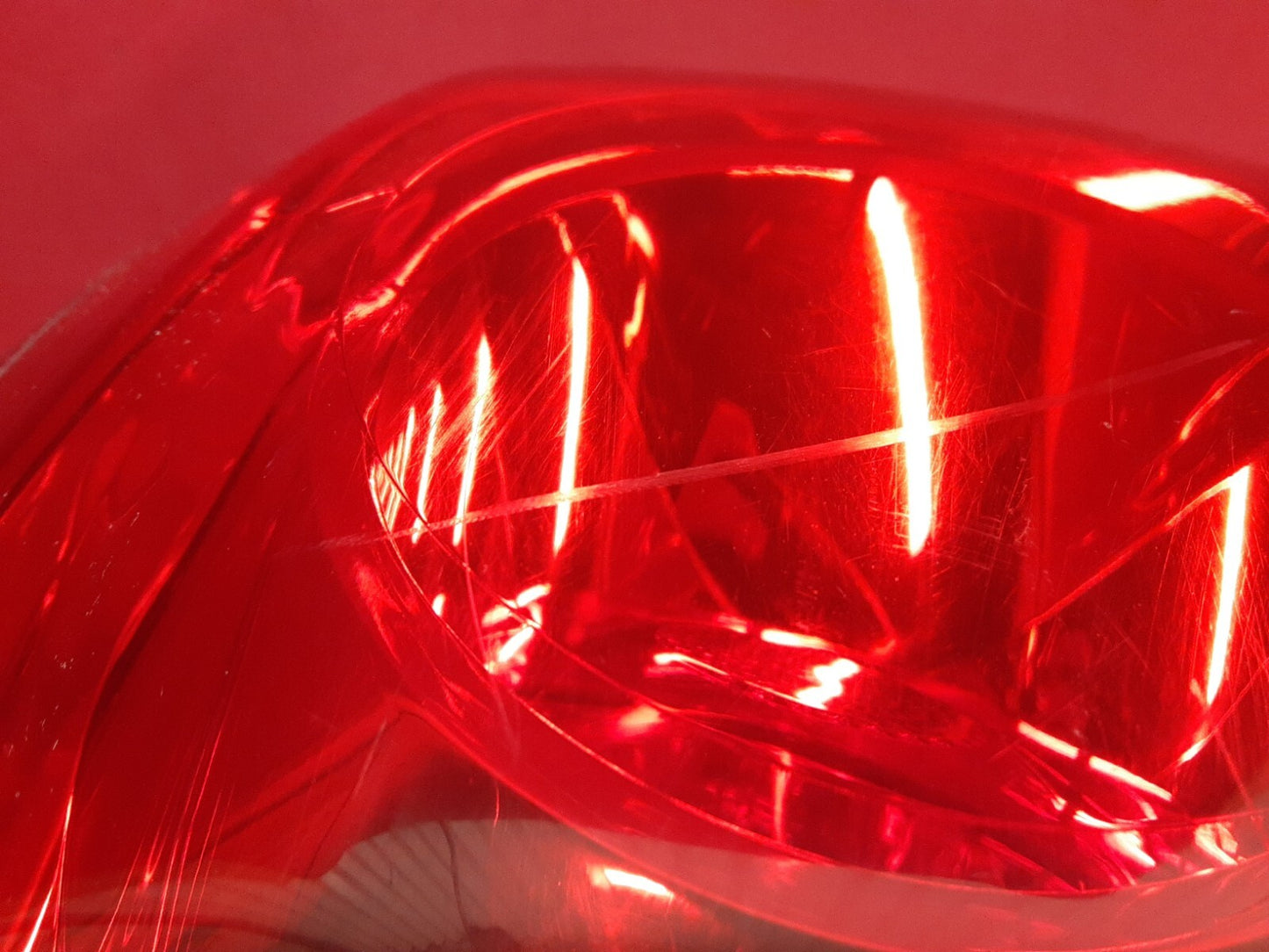 2008 - 2012 Buick Enclave LEFT DRIVER Outer Tail Light Lamp on Body 25954941