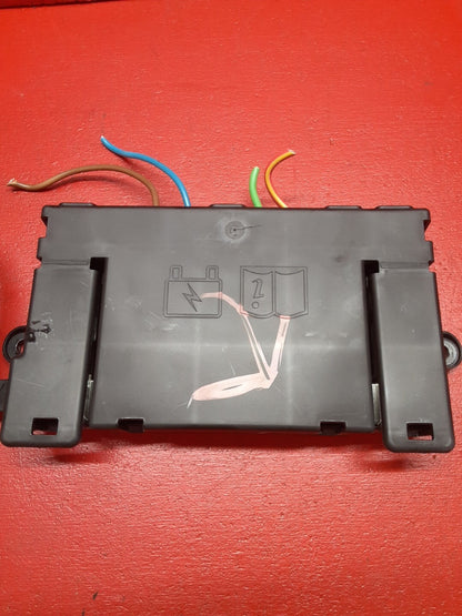 2014 2015 Land Rover Range Rover Fuse Relay Battery Box CK52-14A073-AC