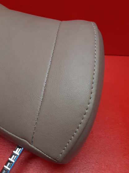 1999 - 2002 Jeep Grand Cherokee Headrest Head Rest FRONT Seat Set of 2