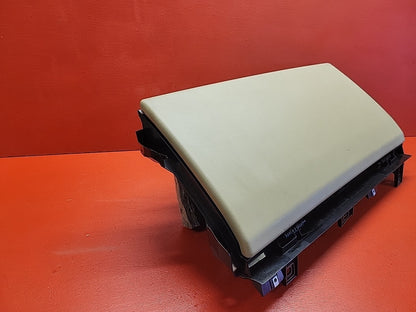 2013 2014 Land Rover Range Rover Glove Box Assembly LR057923