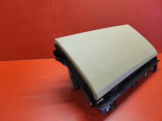 2013 2014 Land Rover Range Rover Glove Box Assembly LR057923