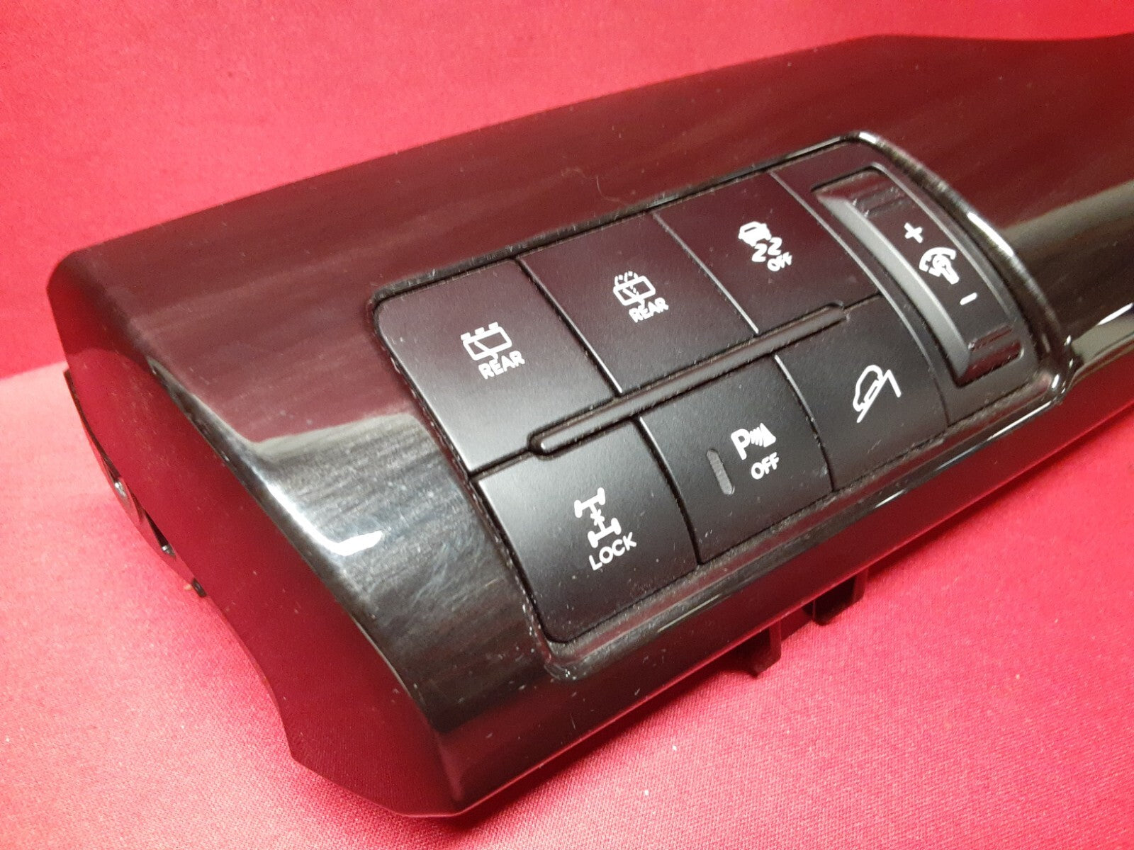 2011 - 2013 Kia Sorento Rear Wiper Traction Parking Aid Dash Assembly 937001U004
