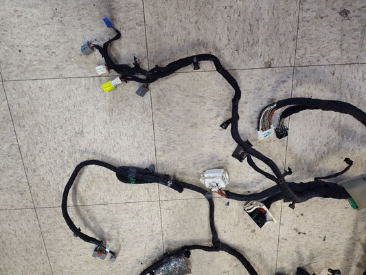 2016 Dodge Ram 1500 Instrument Panel Dash Complete Wiring Harness 68261450AA