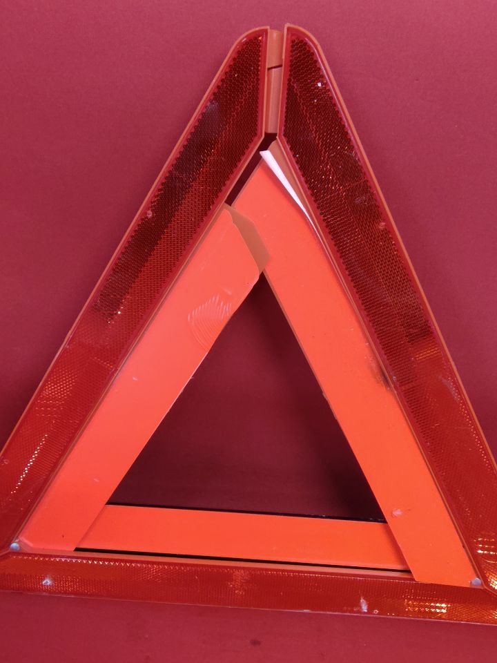 1998-2003 Saab 9-3 9-5 Emergency Roadside Folding Reflector Triangle w/ Case