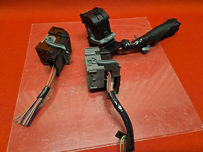 2008 Jeep Commander Grand Cherokee Interior Fuse Box Junction Block - PIGTAILS