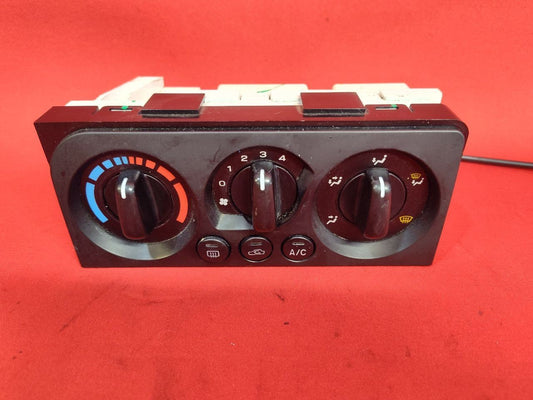 2000 - 2004 Subaru Legacy / Outback HVAC Climate Control Unit w/ A/C 72311-AE06C