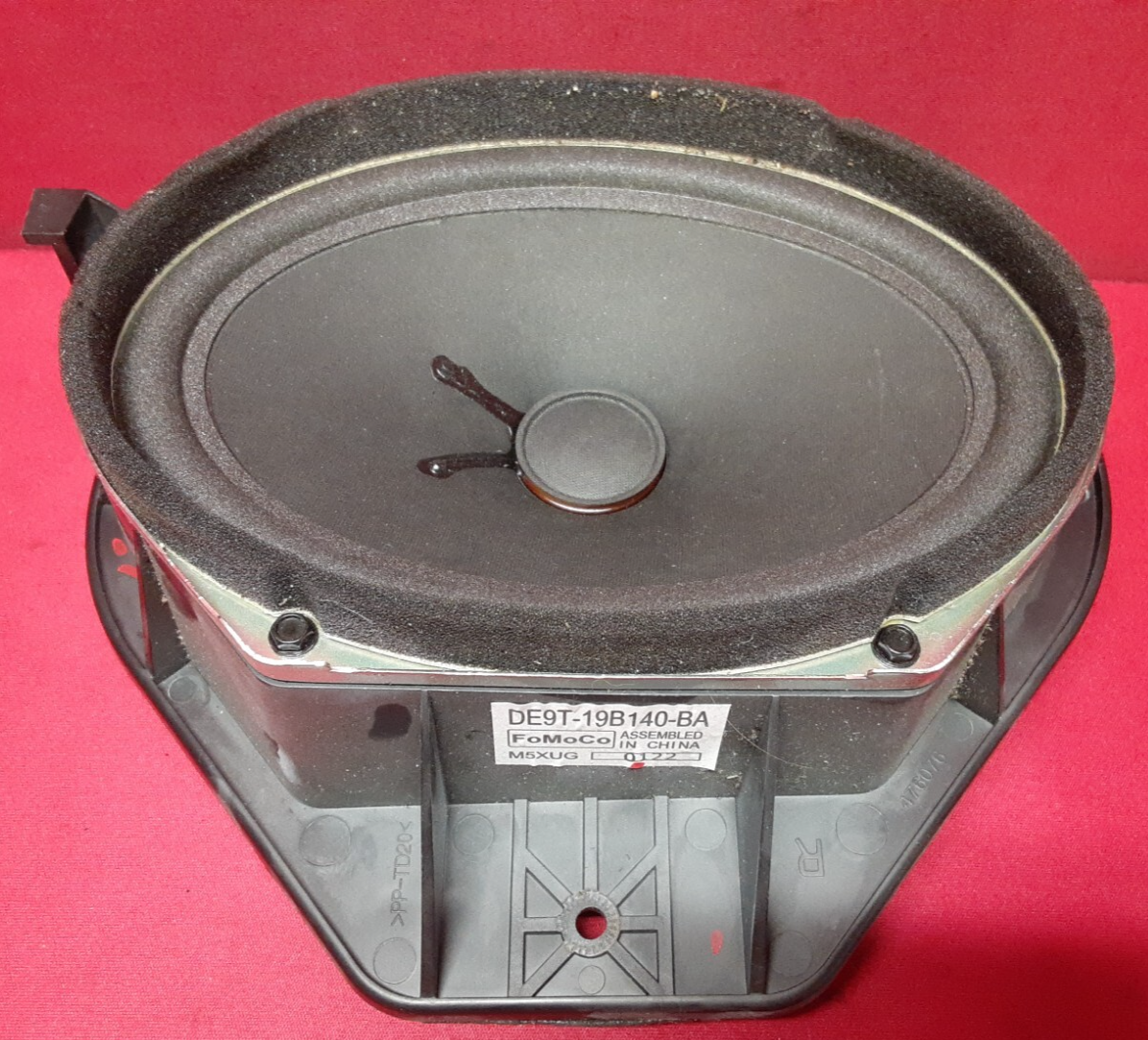 2013 - 2019 Lincoln MKT REAR RIGHT Door Speaker w/ Premium THX DE9T-19B140-BA