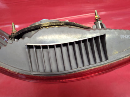 2001-2003 Toyota Prius Sedan RIGHT PASSENGER Tail Light Stop Lamp 81550-47030