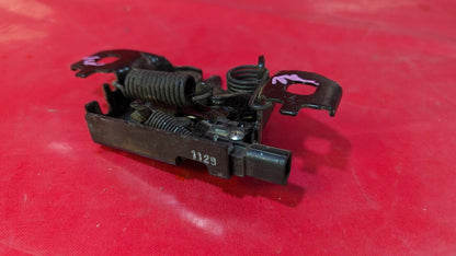 2022-2024 Mitsubishi Outlander Front Bonnet Hood Latch 5908A291 - 26k Miles